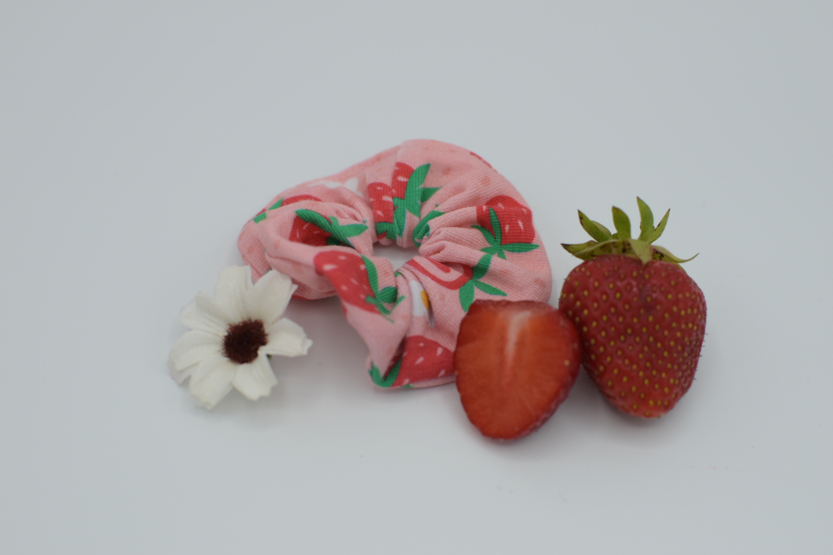 LIMITED EDITION: Strawberry - Scrunchie klein